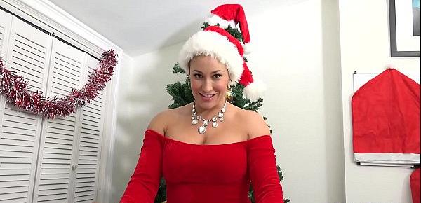  MILFTRIP Busty Blonde Invites Neighbor Over For His Christmas Eve Gift